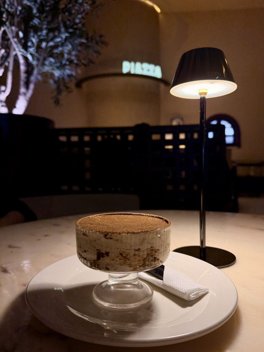 NNSSBBBB's tweet photo. night Italian
with besties💌 https://t.co/ww1Pr7pMV0