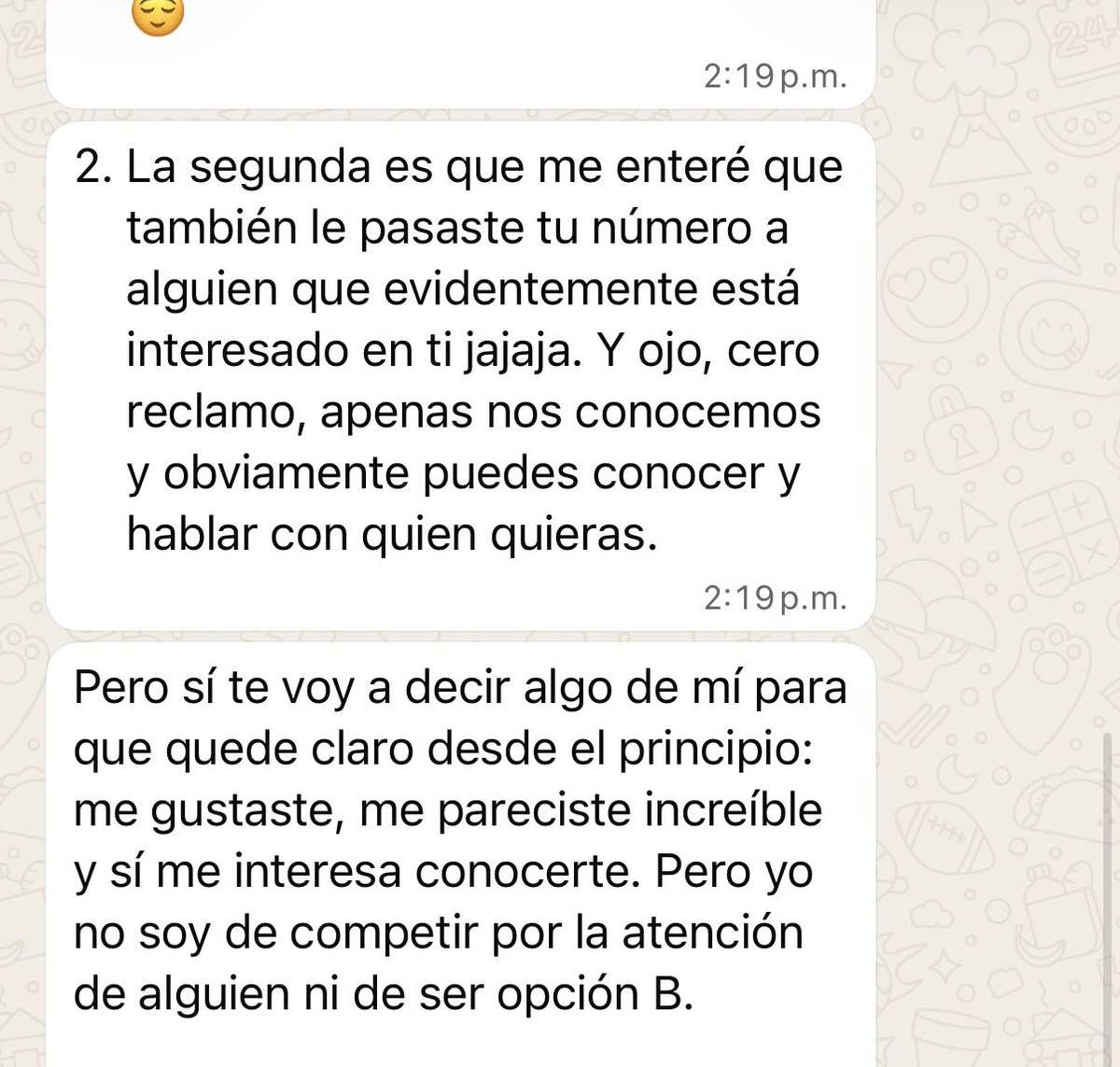 colochahdz's tweet photo. *en un evento corporativo al que fui a tomar fotos dos personas del equipo de mkt me pidieron el número “para volver a trabajar juntos”* 

lo que me manda uno de esos weyes: 

*bloqueado* https://t.co/wYyGeJJk4A