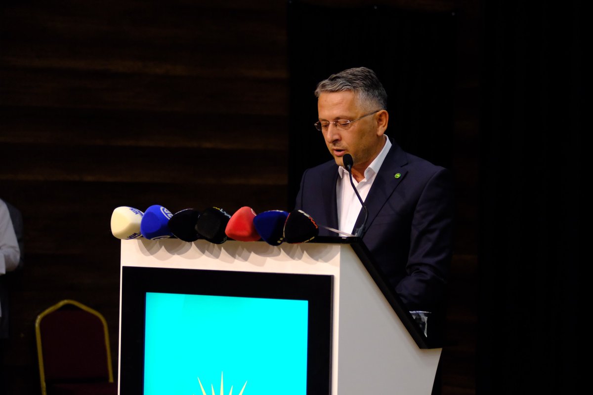 HudaParVan_'s tweet photo. Gerçekleştirilen Van 5. Olağan İl Kongremizde, teşkilatımızın teveccühü ve delegelerimizin güçlü iradesiyle yeniden İl Başkanlığı görevine seçilerek güven tazeleyen İl Başkanımız Sayın Av. Rasim Sayğın'ı gönülden tebrik ediyor, çalışmalarında muvafakiyetler dileriz.
@RasimSaygin https://t.co/TilznfNzIm