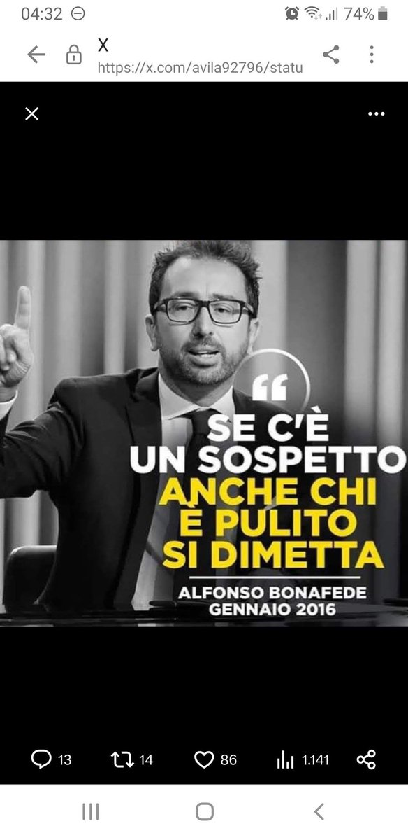 ClusterGenerale's tweet photo. @Ago_SantilloM5S Mi spice mai sto con il M5S, non con il M5S https://t.co/MgP05NCPNe