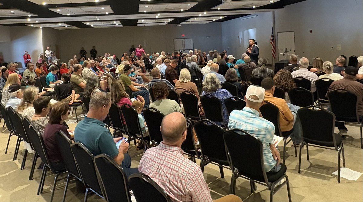 RepBrecheen's tweet photo. Thank you to everyone from Claremore who turned out for our town hall today! https://t.co/Qodbqx4DsS