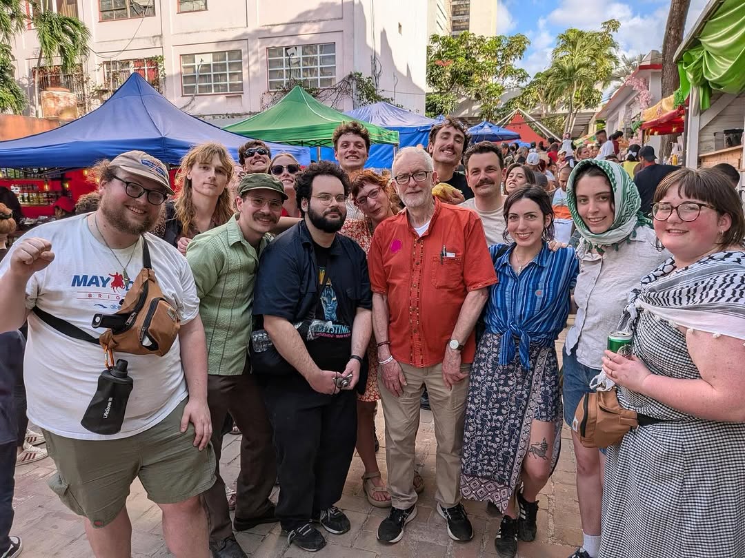 lindsays2va's tweet photo. It is a global demand: Cuba Sí, Bloqueo No. DSA members recently spent the weekend in Cuba with activists and socialists worldwide—we even ran into some familiar faces! We are holding a Stop the Siege: Convoy to Cuba reportback this Sunday to discuss... https://t.co/OtC7JKCNrO