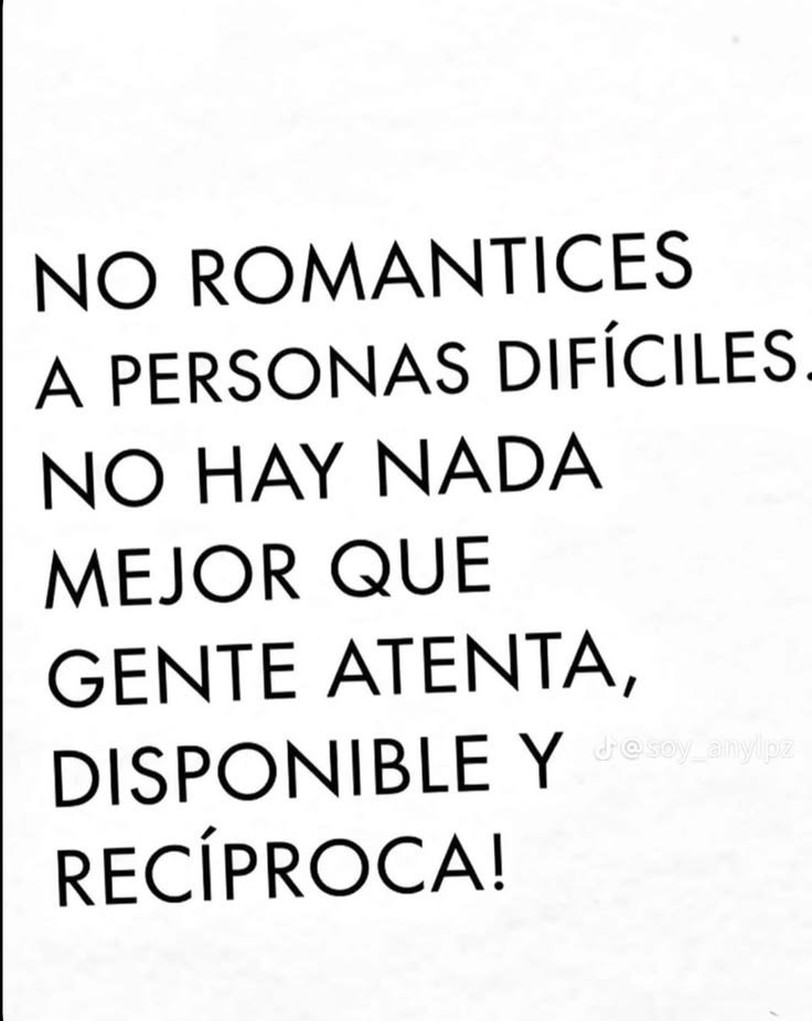 lunalosyr's tweet photo. No románticas a personas difíciles... https://t.co/FdGA9boM8L