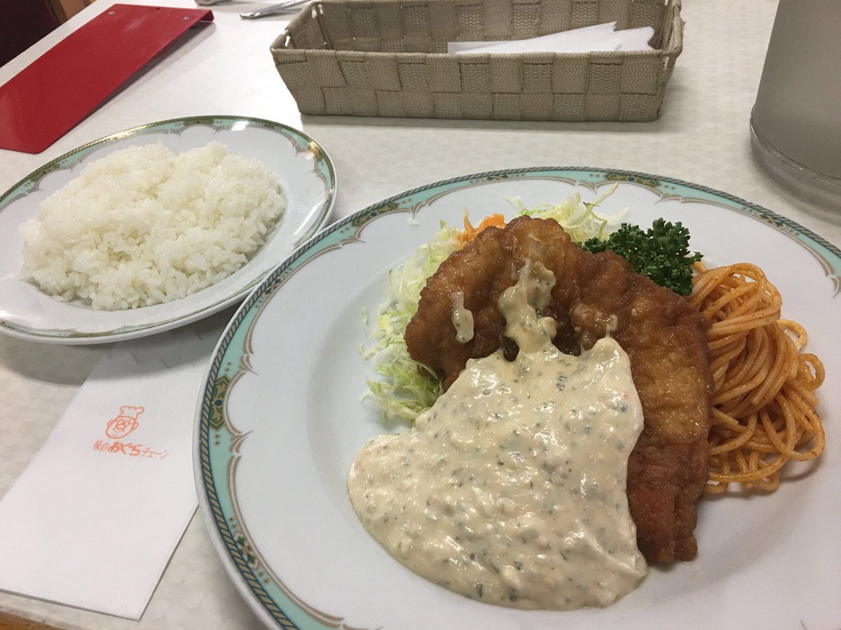 mesotabi's tweet photo. 九州ふっこう応援割だが、油断すると九州人が九州旅行で使いまくるかもしれない。私は長崎生まれ長崎育ち長崎人だが、熊本の美味いラーメンを知っている。佐賀の美味い鳥を、宮崎の美味いチキン南蛮を、別府の美味いとり天を知っている。旅の時間だ。行くぞ九州、廻ろう九州、太ろう俺らと地元経済。 https://t.co/Mr3M7wq78d
