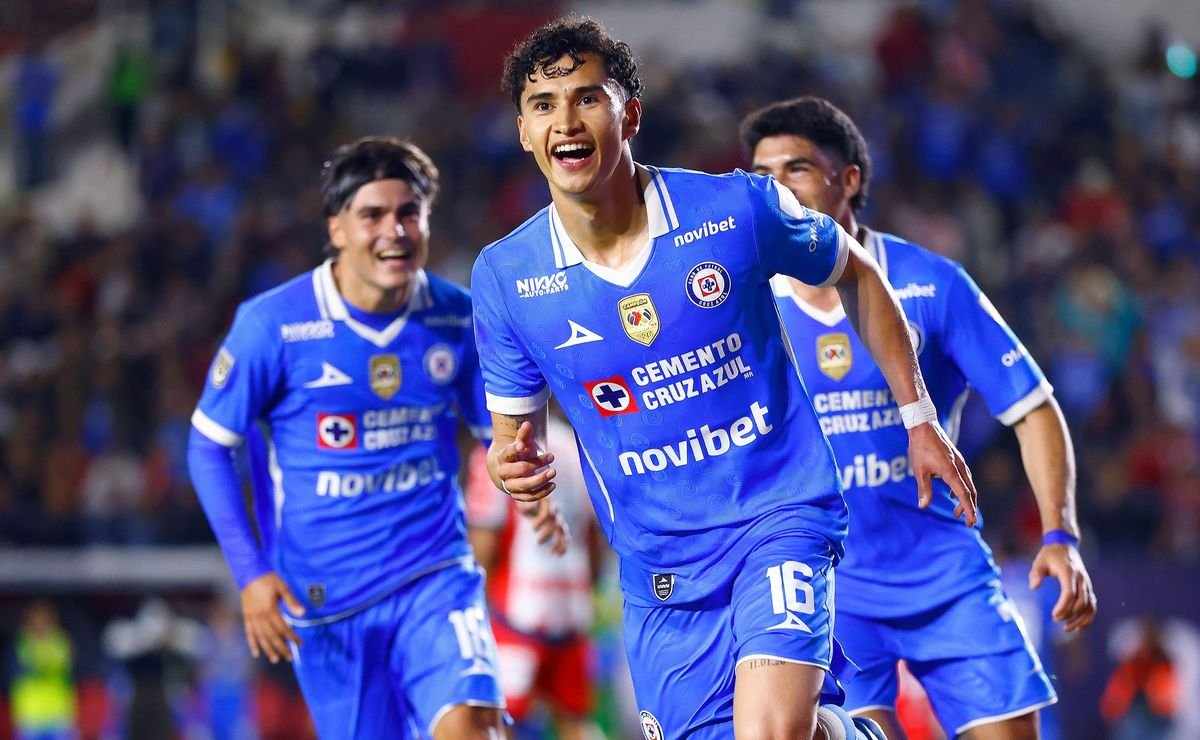 DatoAzul's tweet photo. #DatoAzul
VIEEERNES BOTANERO
Cruz Azul llegó a 15 partidos consecutivos SIN PERDER EN VIERNES.
Desde la Jornada 3 del Apertura 2023:
Tijuana 2-1 Cruz Azul
11 victorias y 4 empates.
Muy meritorio, pues 14 de esos 15 juegos han sido de visitante. https://t.co/z5ERDyNbvi