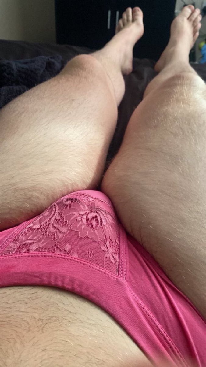 Mrsviperbites's tweet photo. I want new losers to hypnotize and dress them up , expose and blackmail https://t.co/4kb7EJDFnm