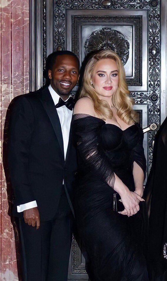 Bigdaddyvinz_'s tweet photo. Adele Ex husband vs her current husband 

She really upgraded https://t.co/6RrP0aPEqj