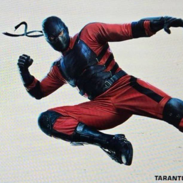 Andree1329's tweet photo. @lauren_amayita Igual con las fotos de la ninja y del otro con cuerpo de metal o que será esa cosa,lo más jodido es que las fotos de los villanos ´secundarios´ como el boomerang o la tarántula usaron sus mismos pngs,Marvel no pudo tomarle otra foto aparte?? https://t.co/TcYB3jUrTm