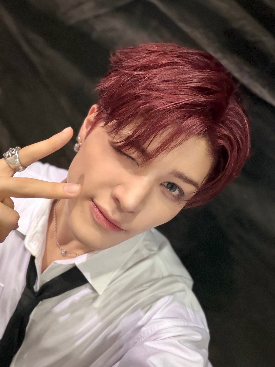 andTeamweverse_'s tweet photo. 📸🌟 MAKI EN WEVERSE 

Buenos días :) 

#andTEAM #MAKI
@andTEAM_members https://t.co/Qh78h7WUsT