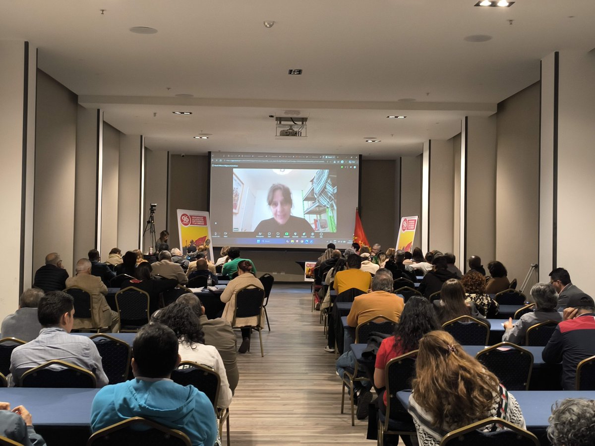PCC_Bogota's tweet photo. Avanza el II Pleno del Comité Central del @notipaco con el desarrollo del conversarorio "El nuevo régimen colombiano y su lugar en el concierto autoritario global". Análizamos los retos políticos de nuestro partido en el marco de la disputa contra el imperialismo norteamericano. https://t.co/nftdWIv7Ue