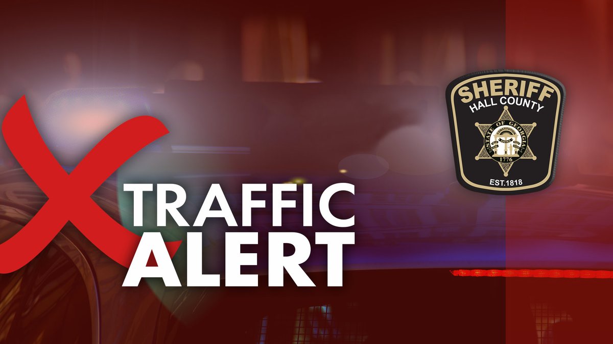 HallCountySO's tweet photo. 𝗧𝗥𝗔𝗙𝗙𝗜𝗖 𝗔𝗟𝗘𝗥𝗧 - A downed tree and power lines are blocking 4566 Ga. 52 (near Timberidge Road). Deputies say to expect an extended closure as crews clear the tree and make line repairs. https://t.co/DrpvCTr3e6