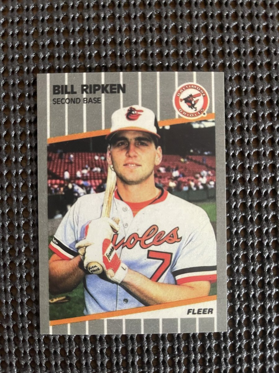 BobHowellUSA's tweet photo. Might be 1 of my favorite cards regardless of value! #RipkenFF https://t.co/P0lL2QPKtX