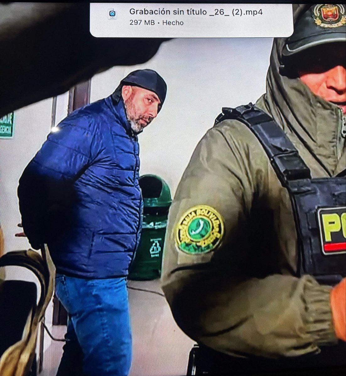 fujiburros's tweet photo. Fernando Cerimedo, consultor argentino actualmente en prisión preventiva por tentativa de feminicidio en Bolivia y bajo tres investigaciones fiscales, apoyó la campaña de Keiko Fujimori. 
Donde hay delitos esta Keiko Fujimori. https://t.co/QUNktsGdZn