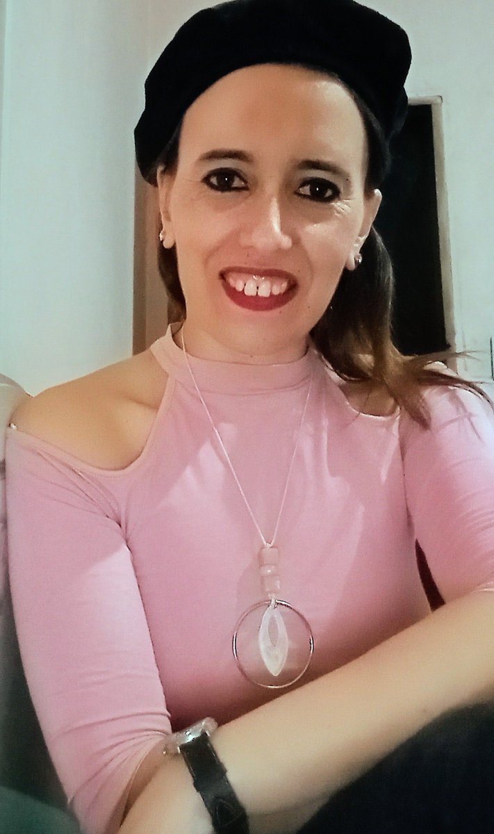 GiyiVery's tweet photo. Veronica https://t.co/SqS5ZGM0L2
