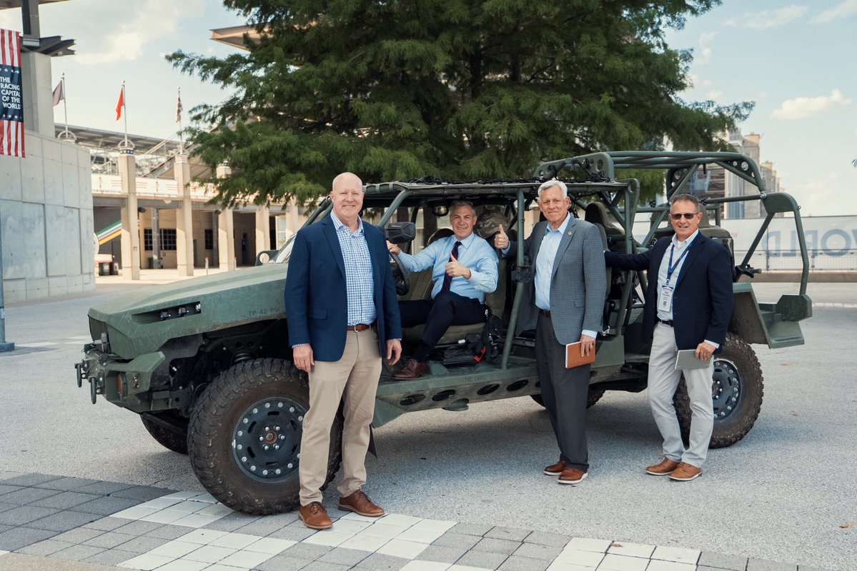 SenatorBanks's tweet photo. Great to be back at @IMS this evening for the welcome reception at the annual @NGAUS1878 conference alongside our nation’s State Adjutants General.

I’ll always support our National Guard. 🇺🇸 https://t.co/yYlFmPHCks
