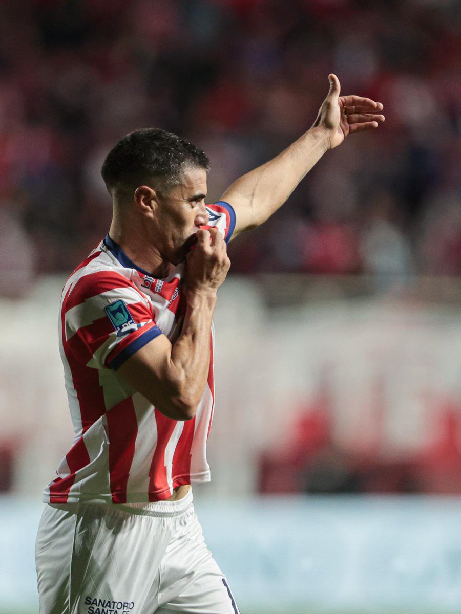 clubaunion's tweet photo. Para el fondo de pantalla, amigo 🇦🇹 https://t.co/zKyJ9uD5Xl