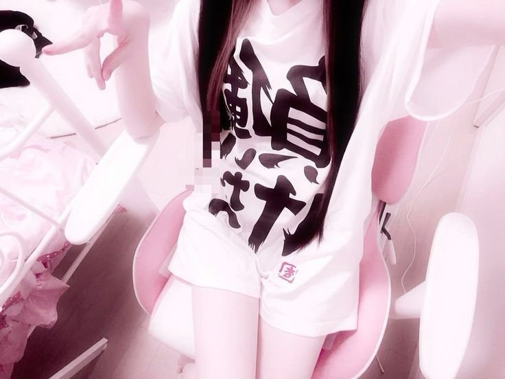 marinbraginsky's tweet photo. .✦ ݁˖Just the Anzu Futaba shirt, if someone with chubby thighs wore that, it would look like they forgot their pants at home.. https://t.co/cdr6UMLtaQ