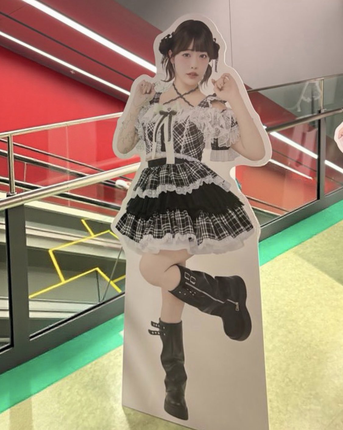 橋本桃呼 ソロチェキ I'm YOUR IDOL衣装 HQ2YR6QbMAAS_7O.jpg:large