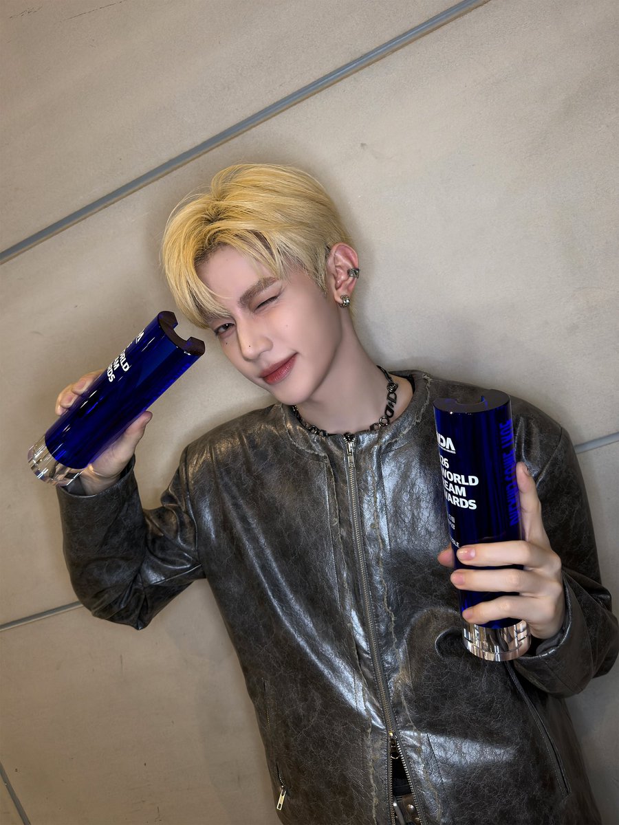 zzhangchive's tweet photo. 260829 앤더블 인스타그램 #장하오

2026 K-WORLD DREAM AWARDS 🏆🏆 https://t.co/lSPRdaeHD9