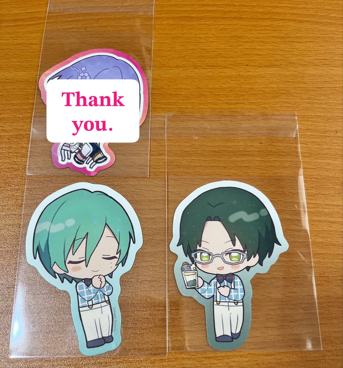 OPtr1006's tweet photo. 【交換】
あんスタ アニカフェ

譲
ステッカー スタフォニ ホリデー
泉.敬人.巽
お好きな組み合わせ4枚

求
コロッタ イースター
維吹 ＞ ゆうた
※各1
※画像③枚目

郵送交換
当方4:お相手様1の交換
差額精算なしで大丈夫です https://t.co/RoltvEgCFP