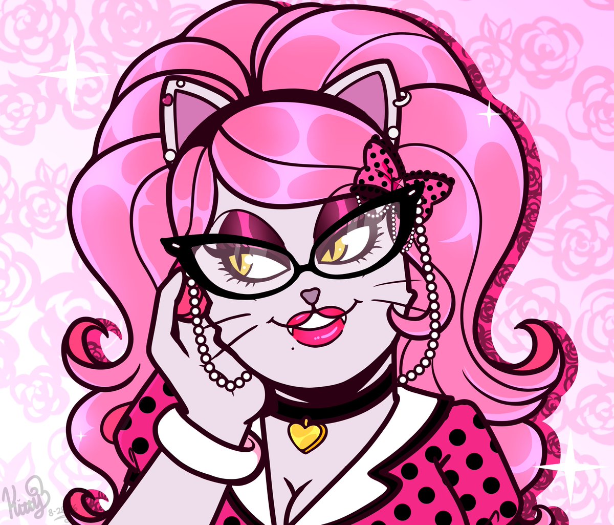 PostalKitty64's tweet photo. More of the pretty kitty! https://t.co/UrStz87rx1