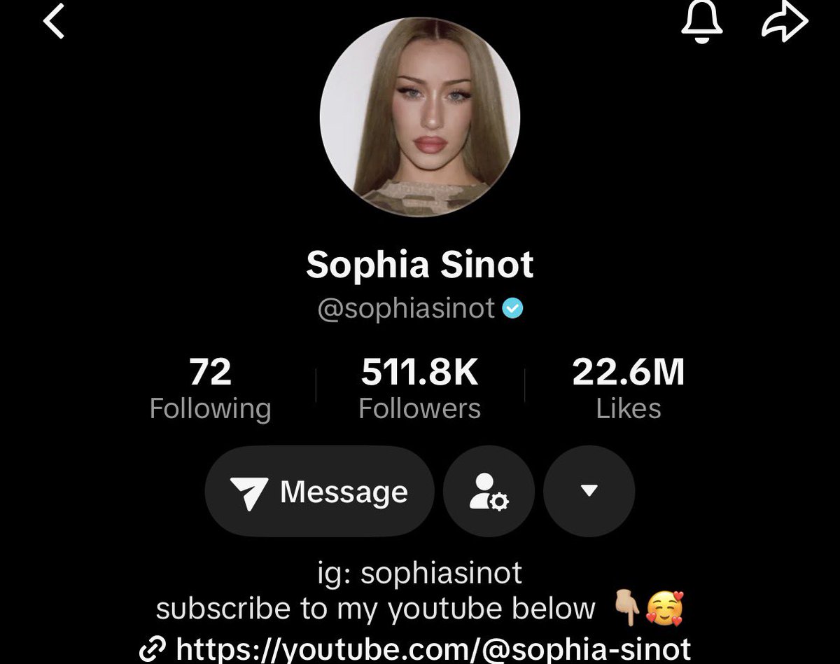 ellyyins's tweet photo. sophia got verified on tiktok omggggg https://t.co/IKahP4AtcD