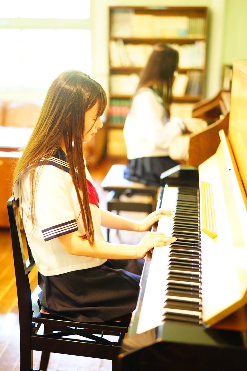 valentine_fes's tweet photo. 中滝ふるさと学舎④です！
館内には温かみのあるソファやストーブ、調理室、ストリートピアノなどがあります！ https://t.co/GzF1WtWfmE