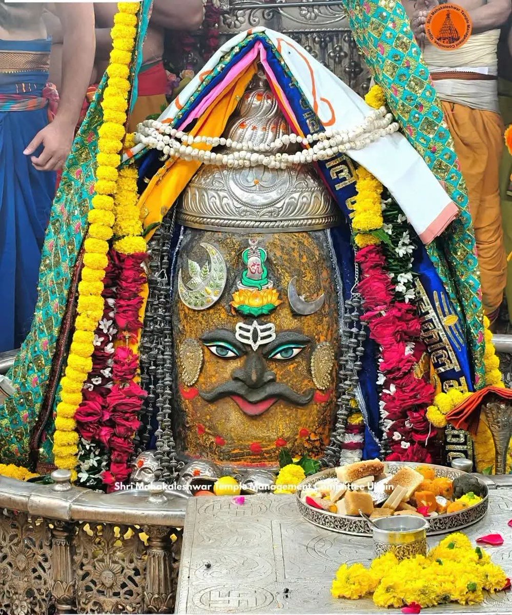 thakkar_sameet's tweet photo. जय श्री महाकाल! हर हर महादेव 🙏 https://t.co/jOHDjO7CRz