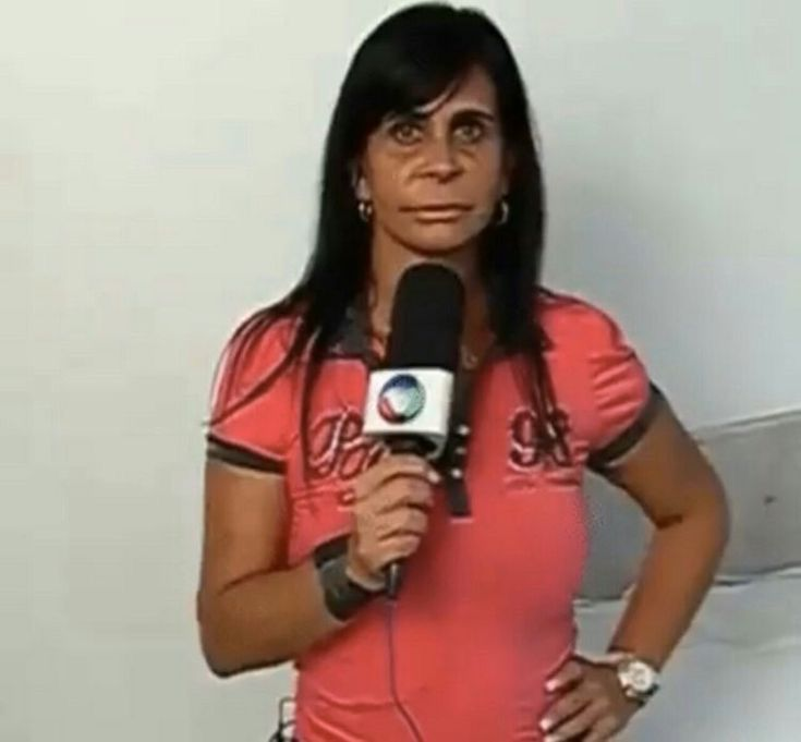 vitorture's tweet photo. @updatecultura "quero ver vc  renata anunciando flavio como novo presidente"
a renata: https://t.co/b7GN9ty47K