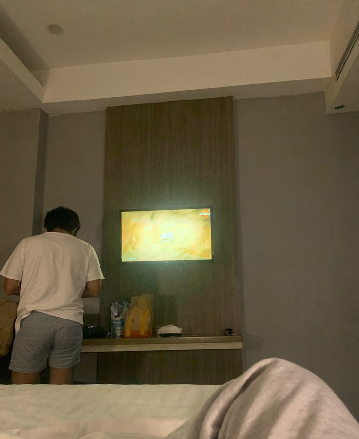 Assboy_bi30's tweet photo. happy Saturday today apartment home with together top he's @top_josh30 💦 https://t.co/ze0Rgy8gn5