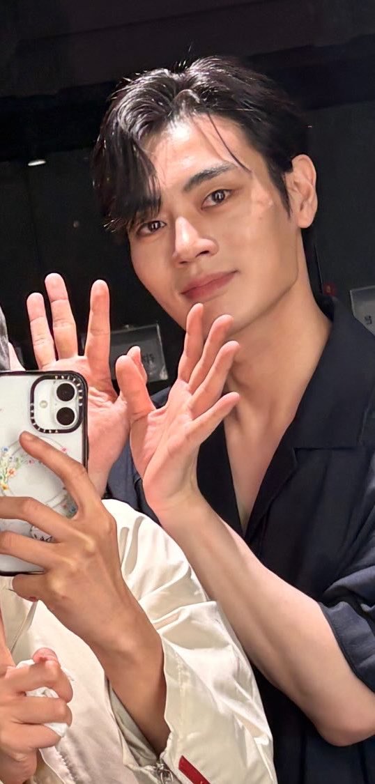 ping_o_o's tweet photo. 아앙😍 https://t.co/5VAiL8sZHg