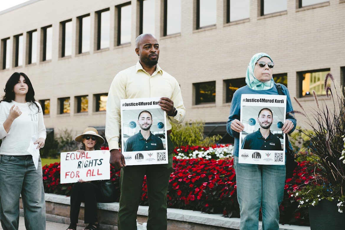 aaanmarkaz's tweet photo. Please also sign this petition NOW to demand that Illinois Attorney General @KwameRaoul investigate the OLPD’s crimes: https://t.co/eL3svvUohp

The next Fire &amp; Police Commission meeting is set to take place at the same Oak Lawn village hall on Wednesday, September 2nd,… https://t.co/b5anKI2Hqr