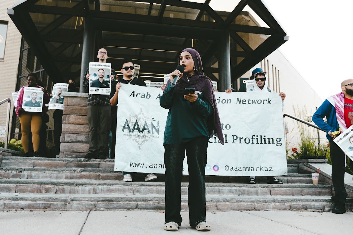 aaanmarkaz's tweet photo. …and we will again be there at 5:30 PM to demand the charging and firing of Oak Lawn’s racist cops. 

Also join us at the Cook County Circuit Court - Bridgeview Courthouse on Thurs, September 17th, 1:30 PM, to support the three brave activists who have been unlawfully arrested. https://t.co/y4mvhiftXY