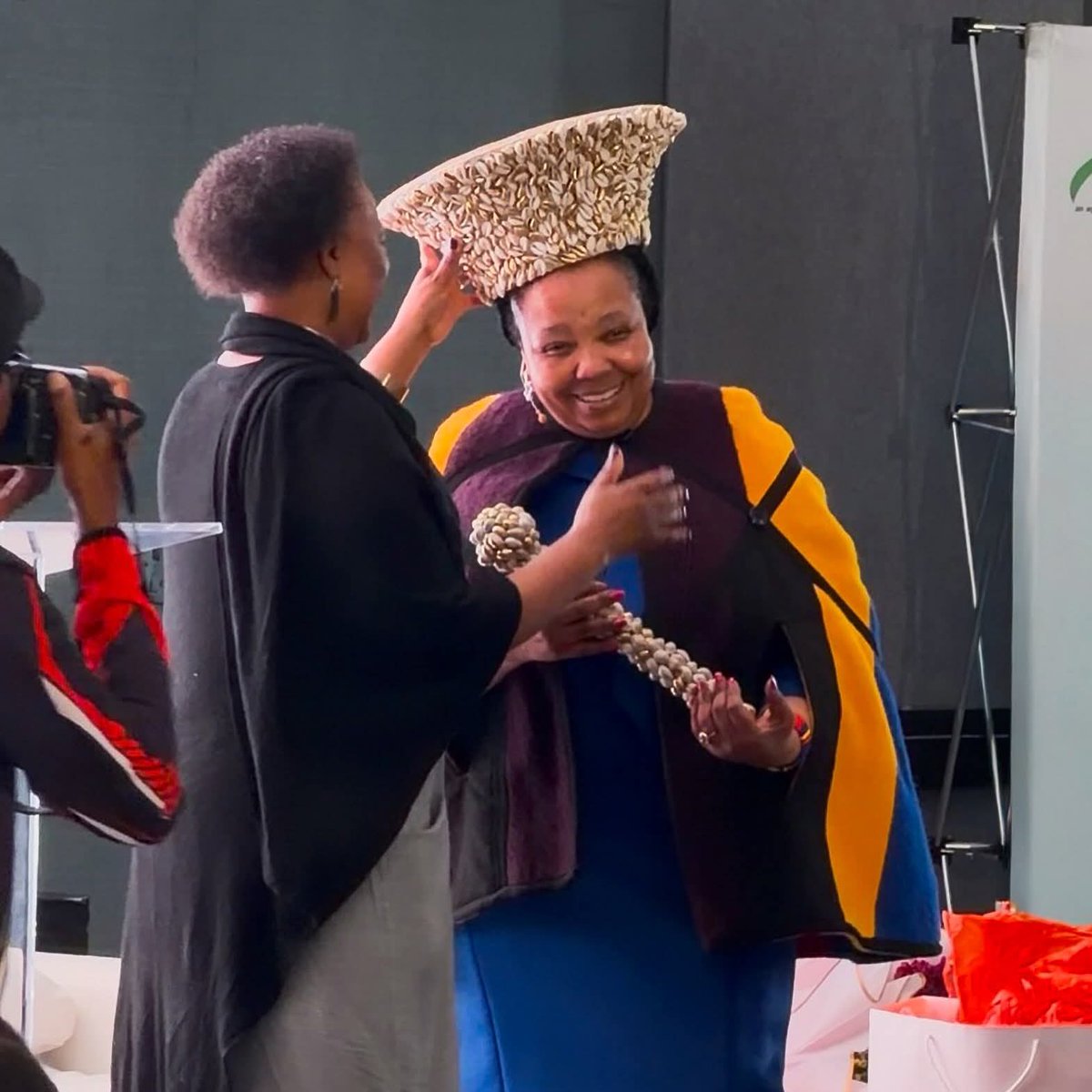 mmabatho_2's tweet photo. Powerful women’s summit hosted by the Housing Development Agency (HDA), focusing on economic, social and psychological empowerment. ✨

The summit was on women who build the nation. Those who show up in every space -  at home, in communities, in business, and in leadership. https://t.co/3nxkQWA0C9