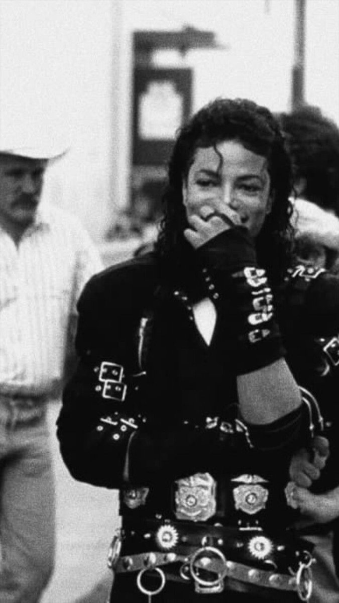 zmbiebun's tweet photo. happy heavenly birthday to the most beautiful and sweetest soul this world has ever known.

your influence will always last no matter how much they try to erase it. may your joy last forever and continue to shine in this world. we love you always, michael. 🤍 https://t.co/9XqqJfFidX