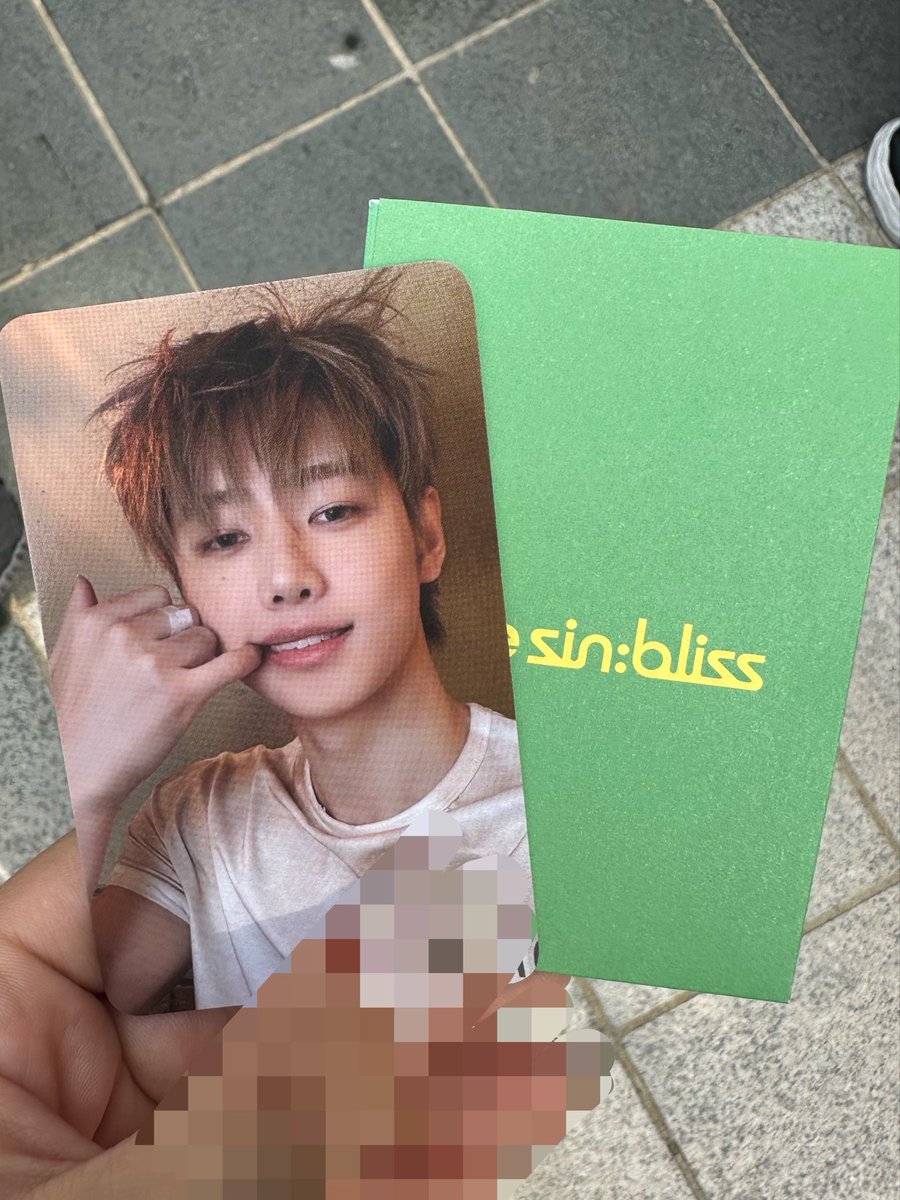 dhehsw's tweet photo. 엔하이픈 2주차 공방 포카 양도

성훈 11.0

음중 현장, 배송 가능

https://t.co/yrdu957f8b

정원 제이 제이크 성훈 선우 니키 포카 양도 사녹 뮤뱅 음중 인가 엠카 enhypen pc wts sell JUNGWON JAY JAKE SUNGHOON SUNOO NIKI bloody paradise 포카 양도 공방포카 블파 https://t.co/XJ9UaUwF1F