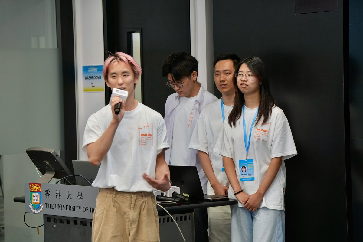 hkudatascience's tweet photo. IDS Summer Workshop 2026 🪄 Participants learnt, discussed, researched, and experimented in small groups, bringing different perspectives together for the Capstone Project presentations. @huang_chao4969 @YiMaTweets 

#HKU #HKUIDS #DataScience #AI #AIAgents #SummerWorkshop https://t.co/ymdngGjykI