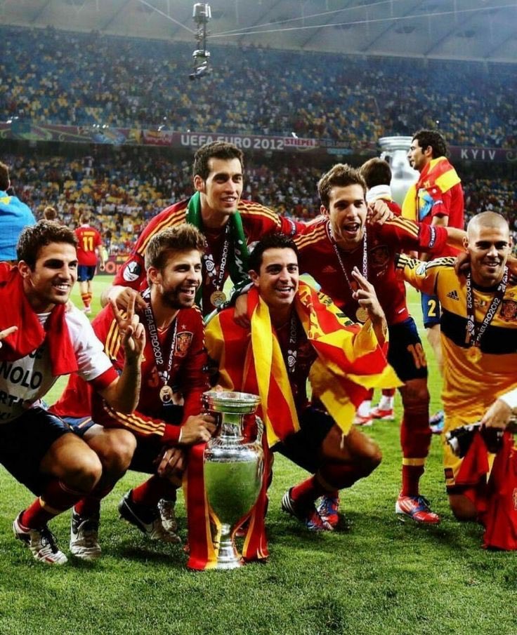 CuleFans1's tweet photo. @manuxd78 España le debe la gloria internacional a la cantera del Barça.

Nunca ha habido debate. https://t.co/G9IKdKvNgi
