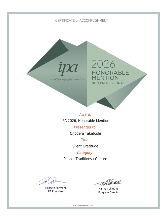 KAI__PHOTO's tweet photo. IPA（International Photography Awards）
ニューヨークを拠点とする世界有数の国際写真アワードの結果
People -Traditions / Culture
Honorable Mention
かつら かんざし  @katsura_shige 
衣裳 トータルコーディネート @rinnehanayome 
make kitsuke  @kimono_golden_clover
model payu https://t.co/nhYSXn0KQN
