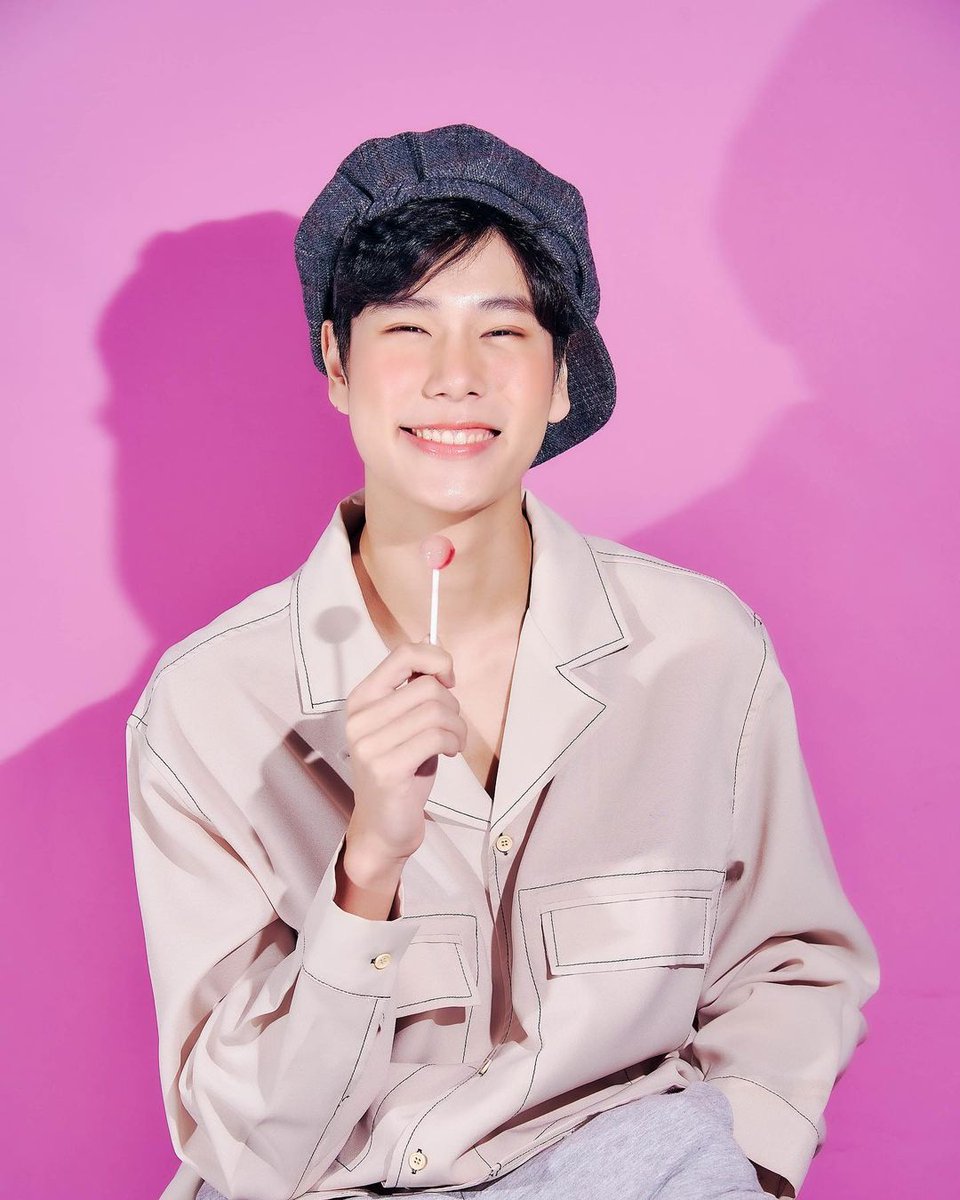 MsAi_PPW's tweet photo. [24.01.2021]

so adorable, isnt it? 🤭

#phuwintang https://t.co/OayI7EHm9C