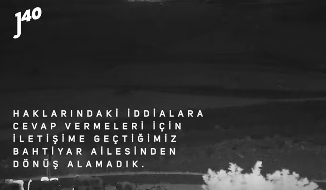 tuncaybesikci's tweet photo. Tekrar ediyorum, Şeytantepe belgeselinde söylediklerimin tamamının arkasındayım.

Basına gönderilen metinde “pedofili katilleri savunuyorlar” cümlemi göremedim, eklensin lütfen.

Ayrıca, belgesel sürecinde hiçbir para alışverişimin bulunmadığı zaten incelemede ortaya çıkacaktır.

Belgeselde toplam 7'si Güran ailesinden olmak üzere 15 kişi konuşuyor. 140journos ekibinin de gördüğüm kadarıyla 3-4 kişiden oluştuğu bir yapım için 31 kişinin mali hareketlerinin incelenmesi isteniyor.

Peki kim bu fazladan incelenecek insanlar?

Oluşturmaya çalışılan hayali suç örgütü elemanları mı? İtirafçılar mı? Yine mi?

31 kişiyi aynı soruşturma şemsiyesi altında buluşturan somut şüphe nedir?

Peki neden milyonlarca kişi izledikten aylar sonra şimdi?

Toplumsal ve siyasi iklimin değiştiği, farklı görüşlerden insanların dosyadaki adalet taleplerine destek vermeye başladığı bir dönemde, adli yıl açılışından hemen önce ve tam Van’daki bir kovana çomak sokulduğu günün akşamında!

Yine aynı medya aparatlarıyla, beyaz torosların yerini almış troller eliyle ve 1984’teki Gerçek Bakanlığı'nı aratmayacak bir algı operasyonu diliyle.

Doksanlardan beri aynı zihniyet, Fethullahçılardan beri aynı yöntemler.

Sonuç, bölgesinde sonuncu, dünyada ise askeri diktatörlüklerle yönetilen Angola, Togo veya Nijer’in bile gerisinde kalmış bir hukuk.

Hani, ucu nereye giderse gitsindi? Maddi gerçeğin üzerinin örtülmesine müsaade edilmeyecekti?

Delillerin incelenmediği, savunmaya verilmediği, keşif yapılmayan jet bir yargılama sonucunda verilen karara karşı “yeniden yargılanma” talebi neden bu kadar korkutucu?  @abakingurlek

Biz bu filmi izledik. “Doğu cephesinde yeni bir şey yok”

Son olarak, belgesel taraflı diyenler için, yine belgeselden bir kare bırakıyorum.