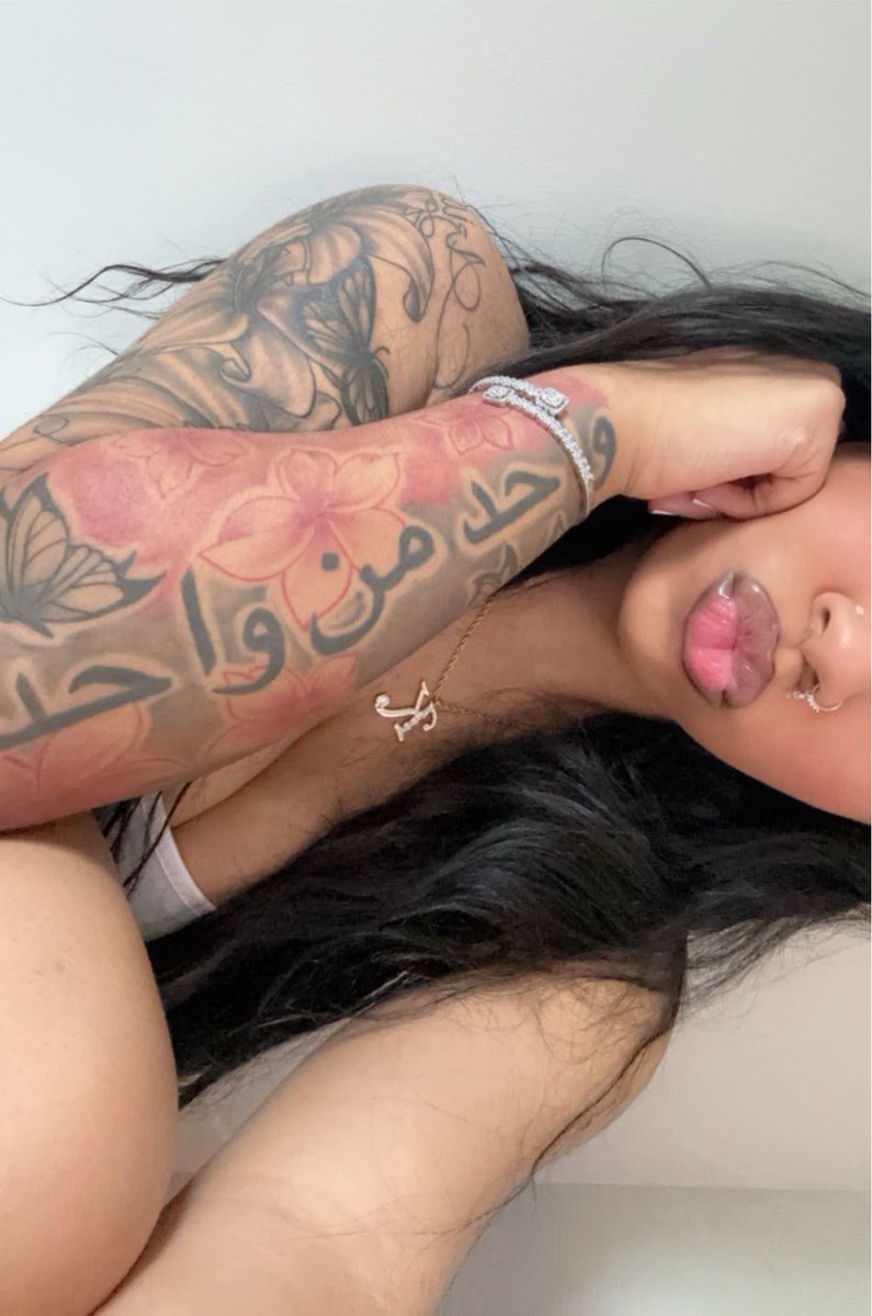 thekyleejo's tweet photo. 💋 https://t.co/QOyiwQbw0w