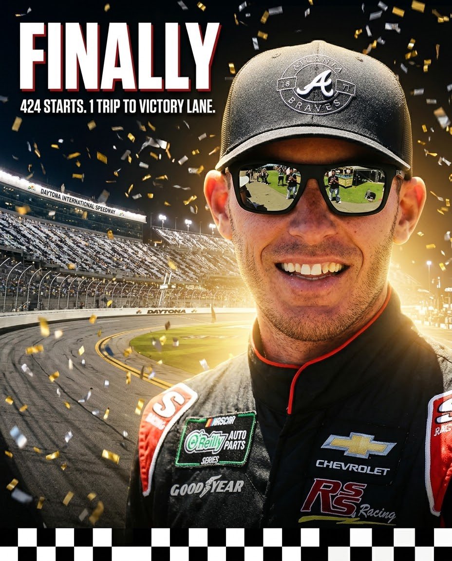 SyracuseSoldier's tweet photo. ๐จ๐ Ryan Sieg held off Austin Hill in overtime for his first career win in 424 starts. Daytona delivered. ๐๐ฅ
#NASCAR #RyanSieg #WinnDixie250 #Daytona #OReillySeries https://t.co/rHgfdRkNS9