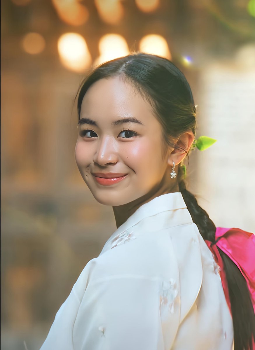 bunbun01ham's tweet photo. Rainy Saturday and feeling extra lazy stuck in this seminar 🌧️ 😶‍🌫️ Seeing the rain reminds me of wishing you both an endless shower of blessings today and always!✨️✨️✨️✨️✨️  #CapriceCayetano #HeathJornales #CapEath https://t.co/8iqn1JfPr0