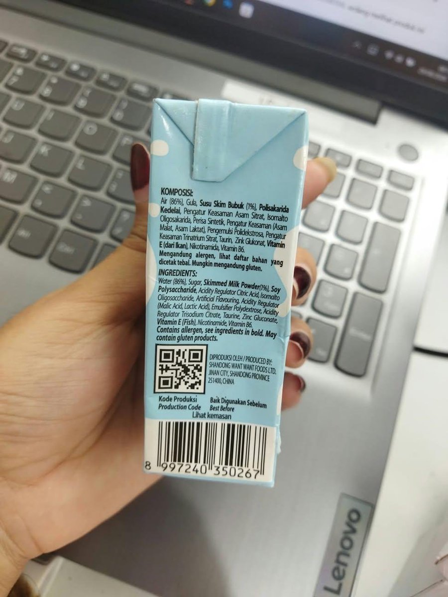 bismillahyuk_'s tweet photo. GILA YA MBG!

Ini MBG di Bogor untuk anak TK pake susu ini‼️

Anggaran segede itu bisa2nya untuk susu malah di pake buat beli minuman kemasan yang ga jelas dan  sampe ada tulisan "rasa susu" 🤯🤬

Cek kandungan nya: AIR 86%!

Gimana mau Menuju Indonesia Emas 2045 ini woi?! https://t.co/A9HrKuLx2v