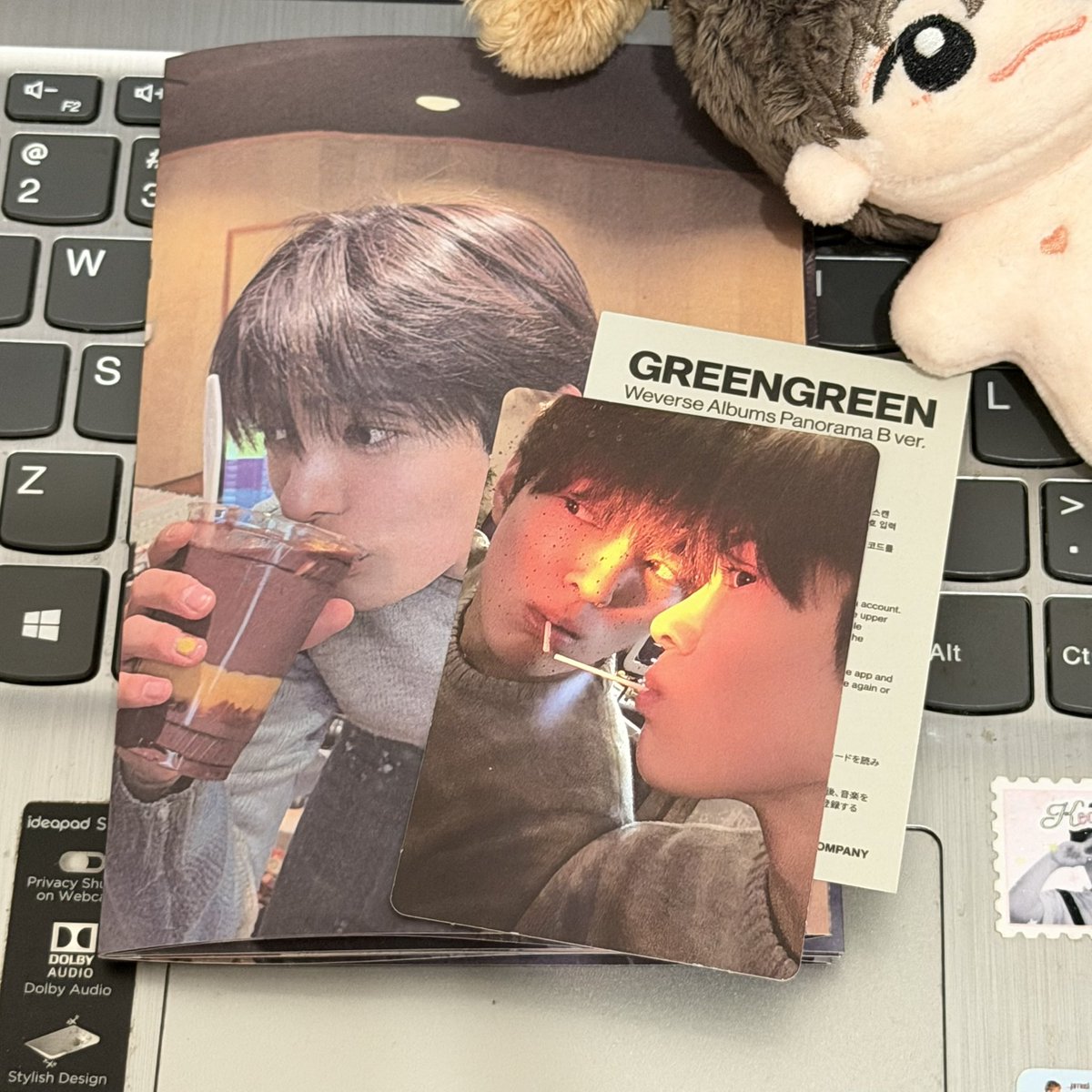 keonholb's tweet photo. pulled #KEONHO mirror by myself 😆⭐️❤️ https://t.co/45ABt77rMx