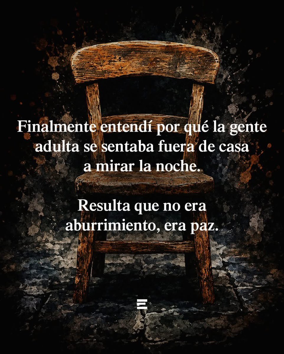 Ort_tru_No1hk's tweet photo. Finalmente entendí por qué la gente adulta se sentaba fuera de su casa a mirar la noche.
Resulta que no era aburrimiento era paz. https://t.co/u2OvVOInMX