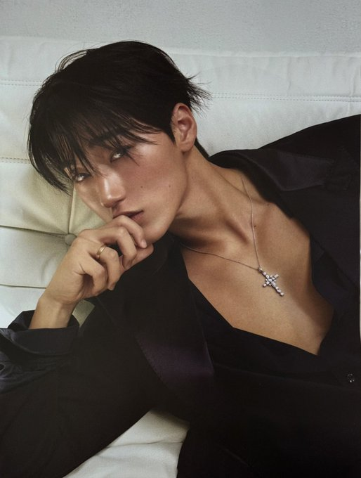 _Kpop_Stats_'s tweet photo. SAN of ATEEZ for DAZED Korea with Dolce&amp;Gabbana. https://t.co/86XnlXnj1B