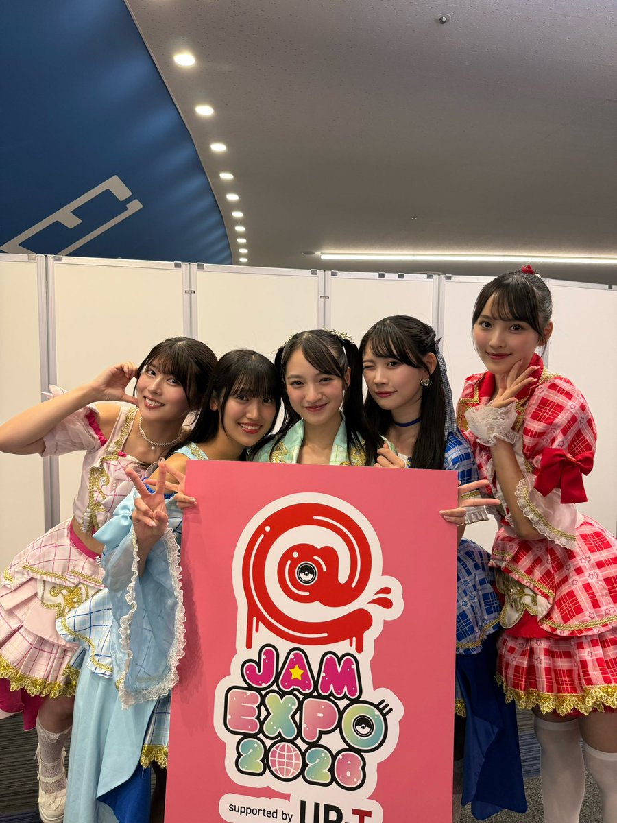 amatsume_111's tweet photo. @ JAM EXPO 2026 supported by UP-T Day1

2ステージありがとうございました❕
新曲"あまつめスパークル🧁💫"
いかがでしたか？🙌🏻
もっと好きになっていいよ🥳♡
#アットジャム

次回はいよいよ定期公演！からの篠見星奈生誕祭🎂同じ会場で2回しです✨️

定期公演の特別衣装🐰もお楽しみに❣️ https://t.co/IICYuitzHD