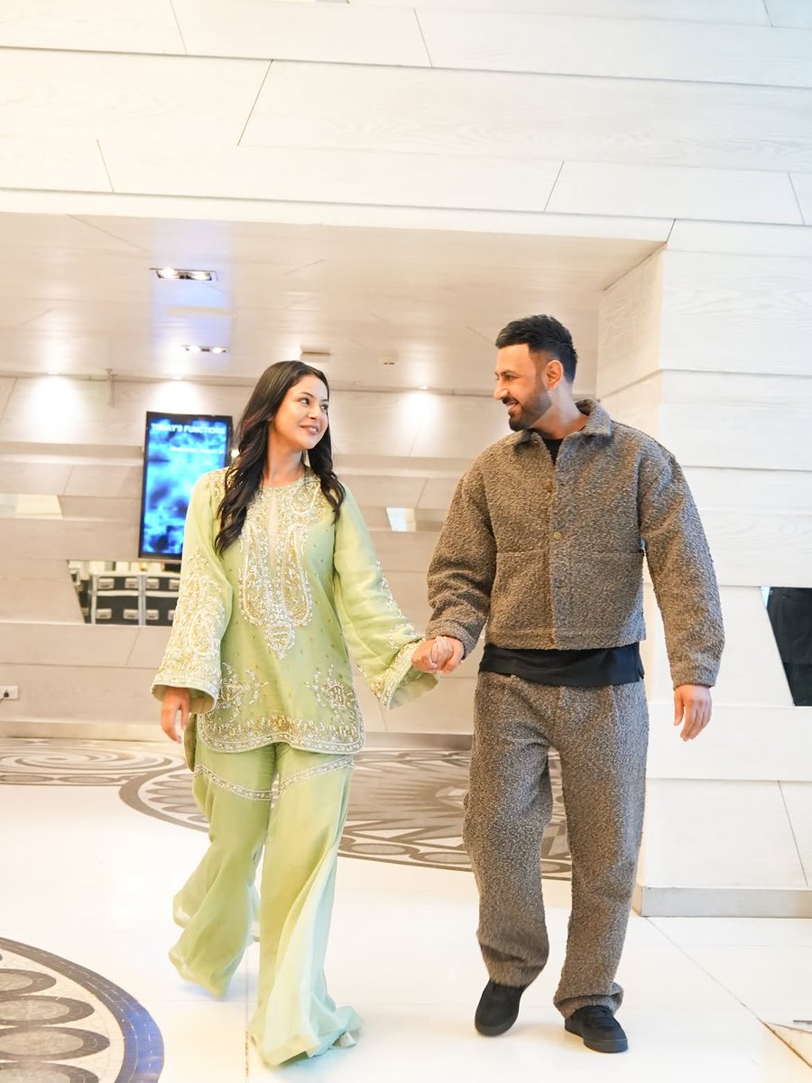humblemotionpic's tweet photo. Nihaal Singh Vs Jasneet Kaur ♥️ 🔥
Singh Vs Kaur 2  Delhi Promotions 🔥

 #SinghvsKaur2 Releasing Worldwide on #11thSeptember2026 🎬

#GippyGrewal @SVFsocial #shehnaazgill https://t.co/umZ6ntGmdF